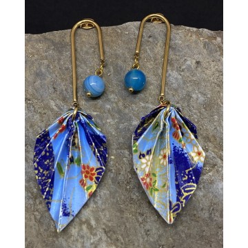 Boucles d'oreilles en acier inoxydable or avec feuilles en origami et perles en agate bleue